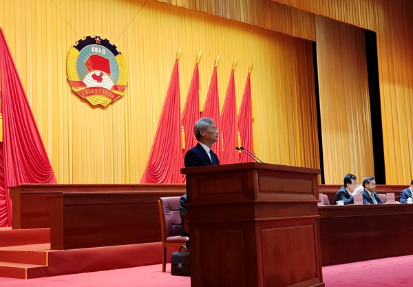 2022年1月19日上午，胡献作省政协十二届五次会议口头发言_副本.jpg