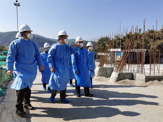 1.省委会高度重视，及时研究制定贯彻落实措施，积极推动防控工作开展。图为2020年1月30日，民进广东省委会主委鲁修禄带队到广东生活环境无害化处理中心现场调研.jpg