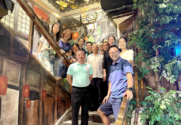 20220913民进：民进石龙支部召开庆祝第38个教师节座谈会_副本.jpg