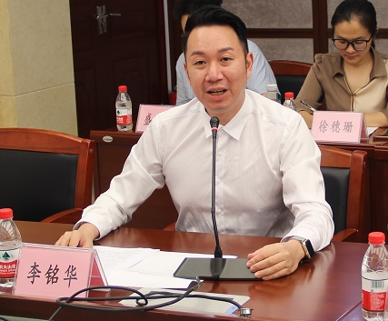 李铭华.JPG