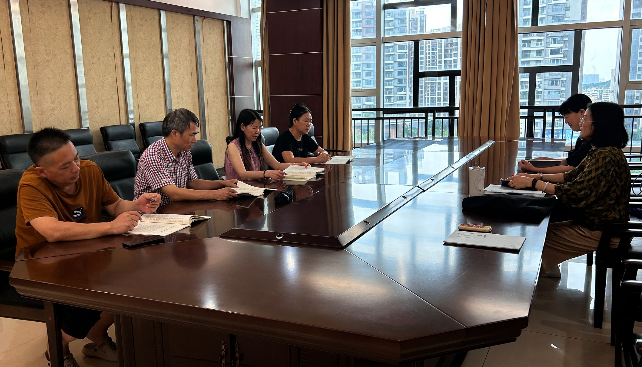 座谈会现场.jpg