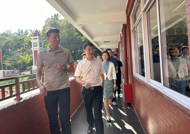 图1.jpg
